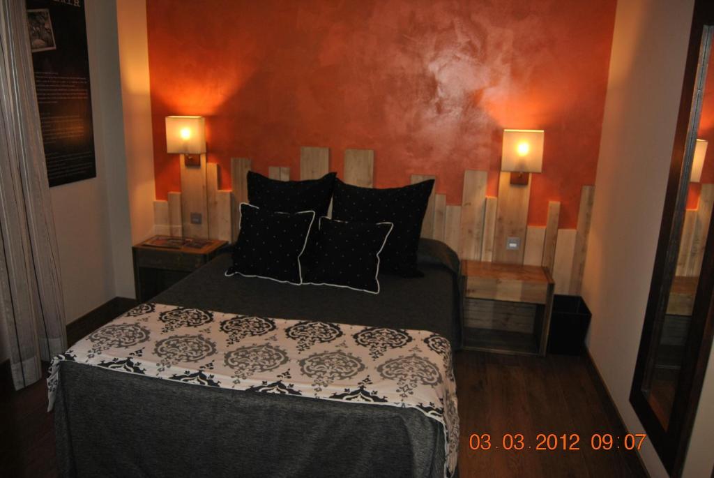 Santa Barbara Otel Sant Corneli Oda fotoğraf