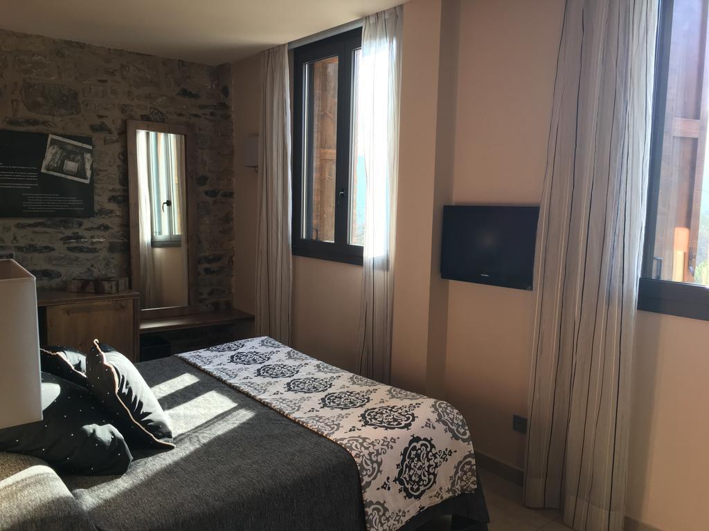 Santa Barbara Otel Sant Corneli Dış mekan fotoğraf