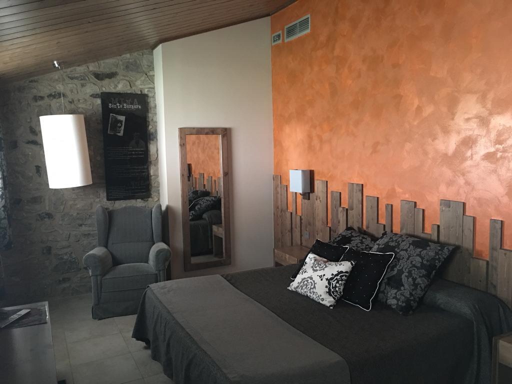 Santa Barbara Otel Sant Corneli Dış mekan fotoğraf